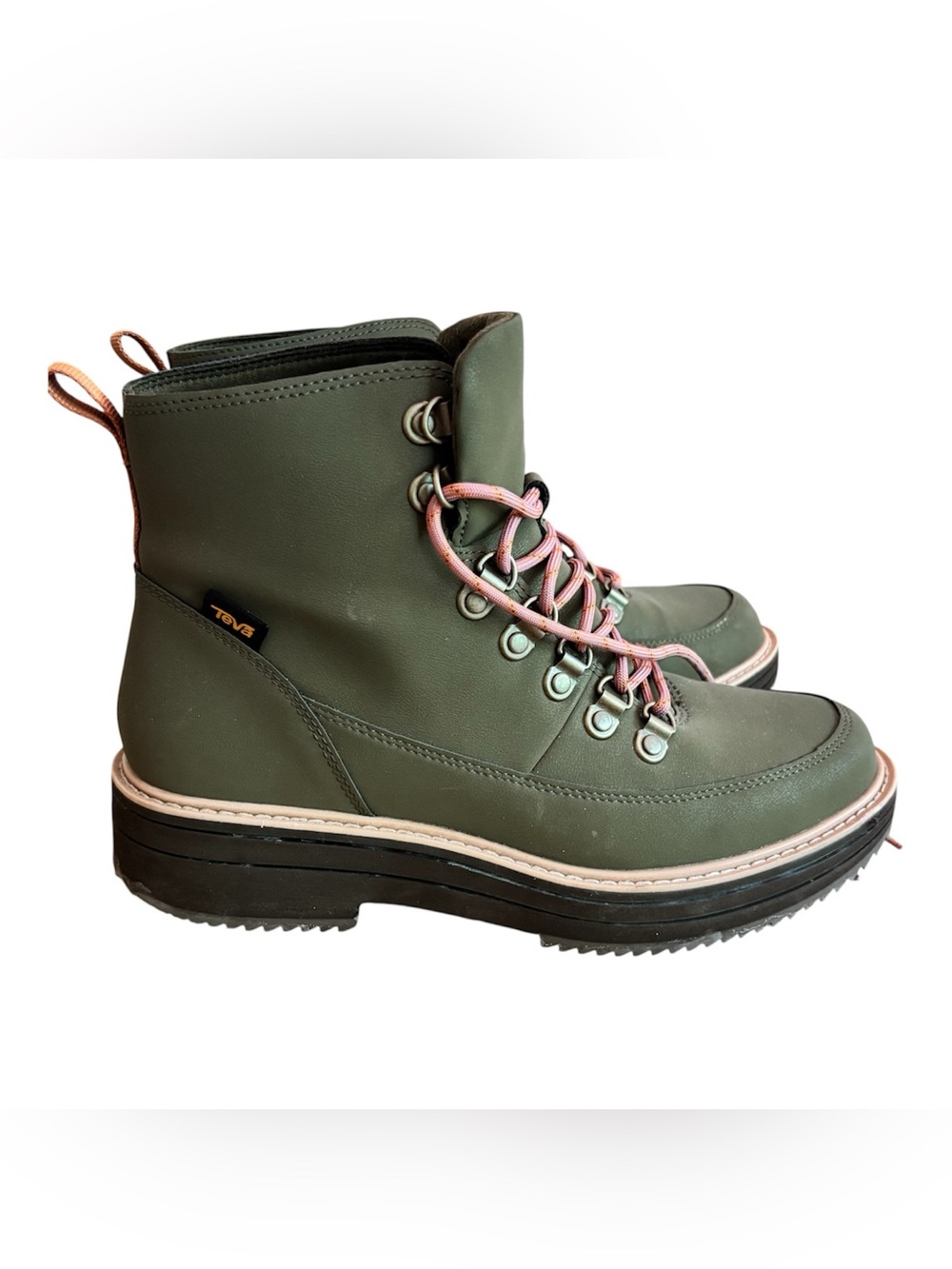 Teva Women's Midform boots Dark Olive Womens Size 8.5 Chunky Platform Sole Laces